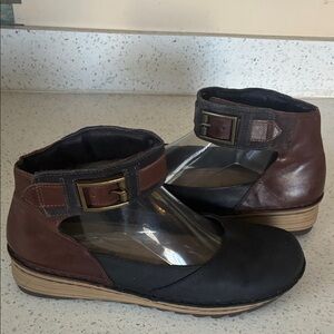 Naot Black and Brown Flats with Buckle